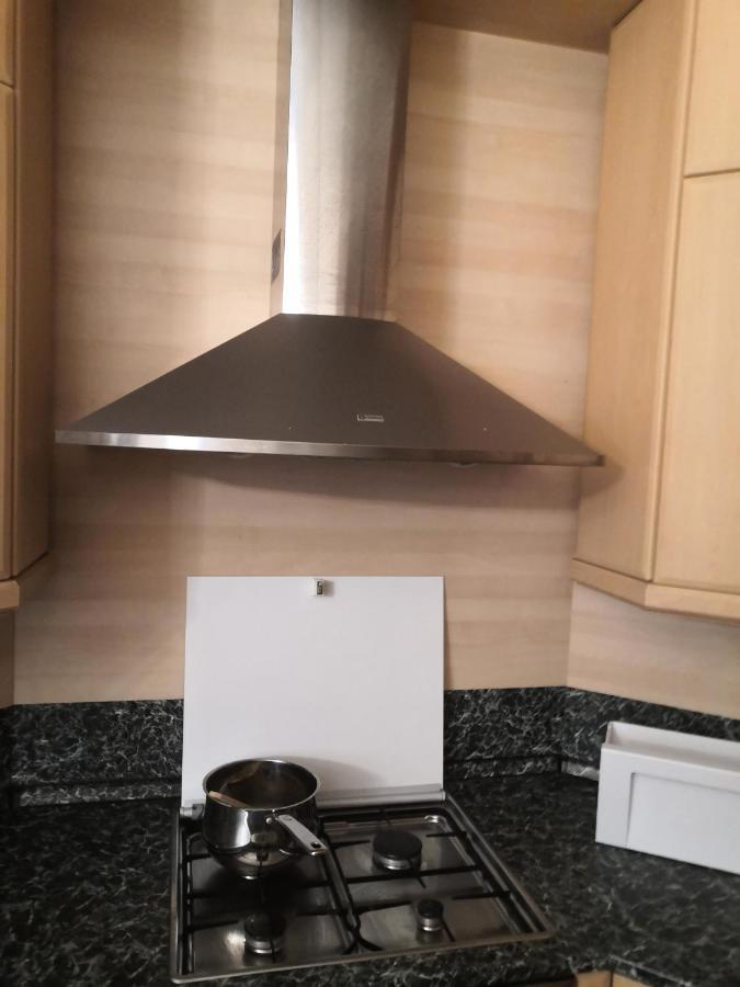 Private In Shared Luxurious Palace Like With 2 Bathrooms Including Whirlpool And Virtual Reality Penzion *